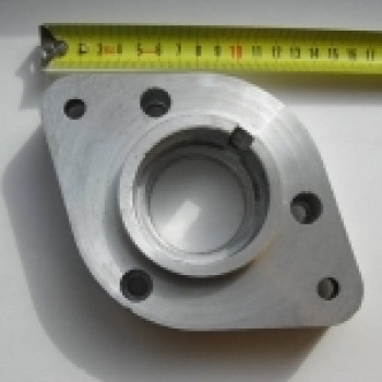 Крышка (крепеж) редуктора 02.003 МИМ-600